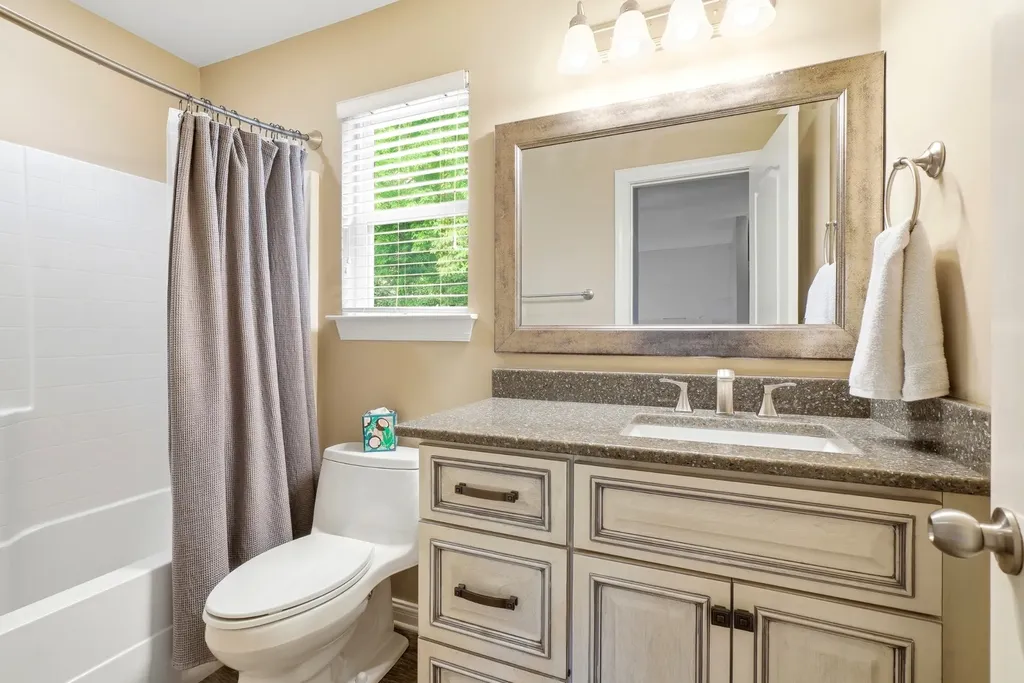 7412 Riverland Drive Nashville TN 37221