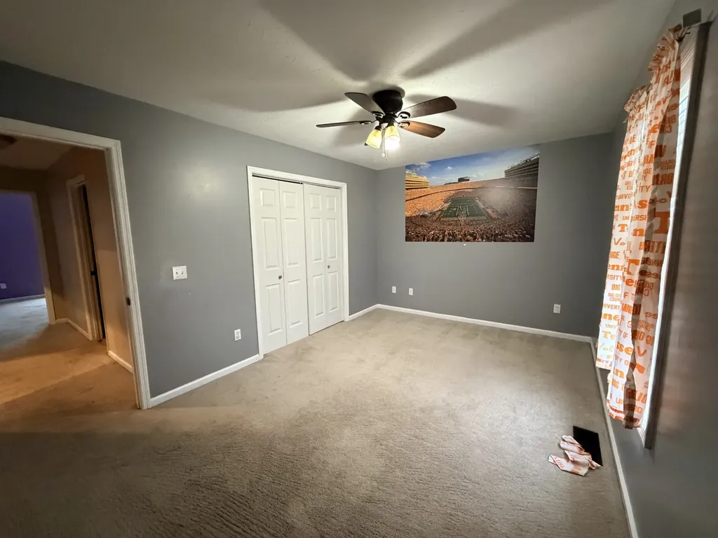 117 Taylor Lane Lafayette TN 37083