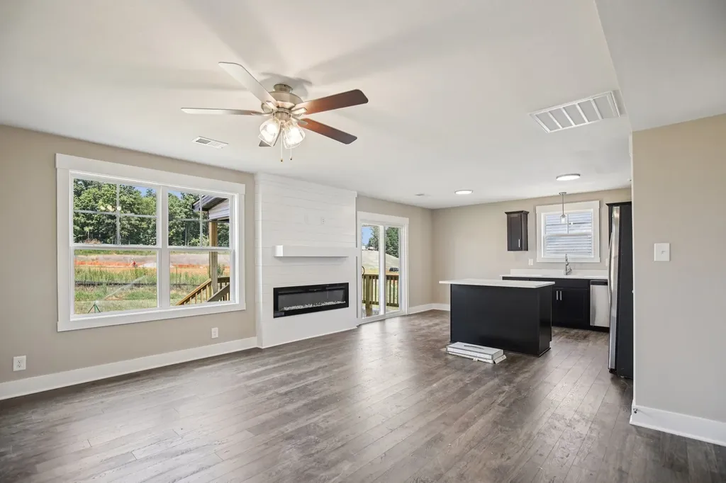 159 Irish Hills Clarksville TN 37042