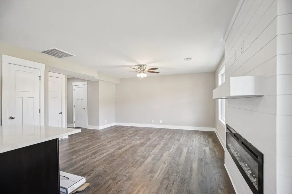 159 Irish Hills Clarksville TN 37042