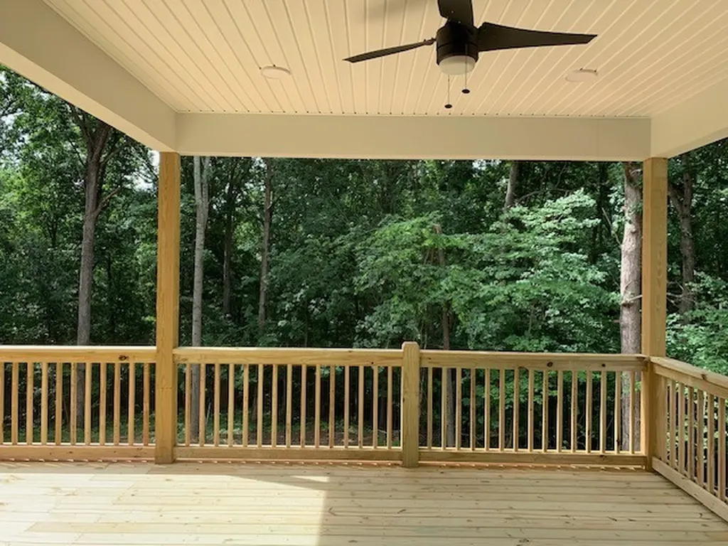 5855 Fisher Grove Road Greenbrier TN 37073