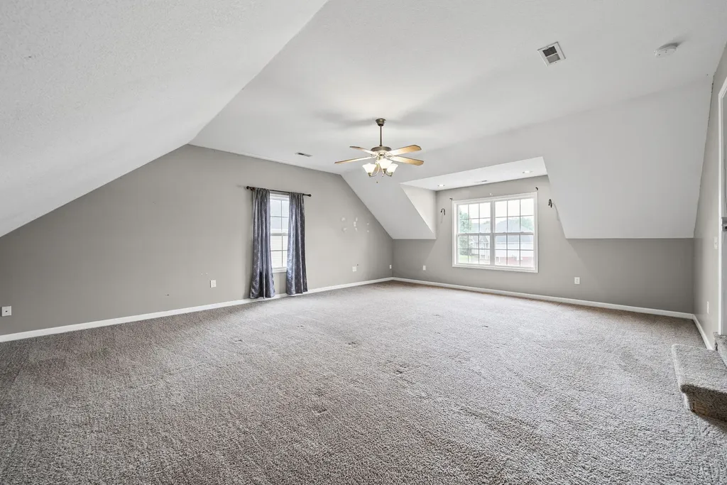 1614 Autumn Drive Clarksville TN 37042