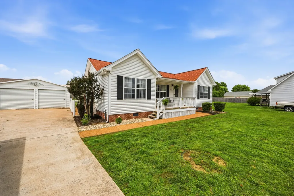 604 Portland Boulevard Portland TN 37148