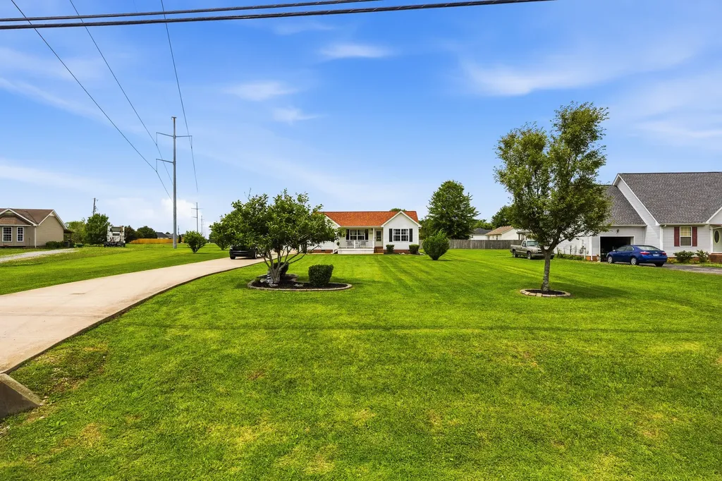 604 Portland Boulevard Portland TN 37148
