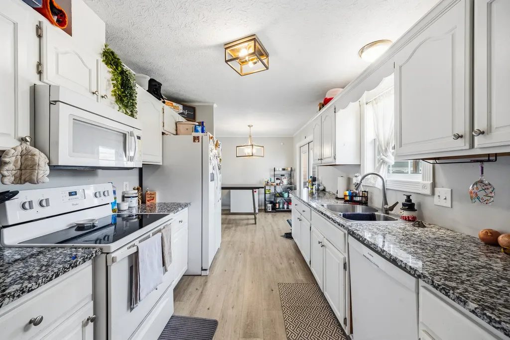 604 Portland Boulevard Portland TN 37148