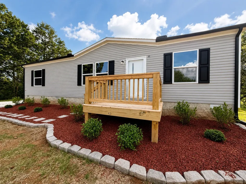 885 Junior Witt Rock Island TN 38581