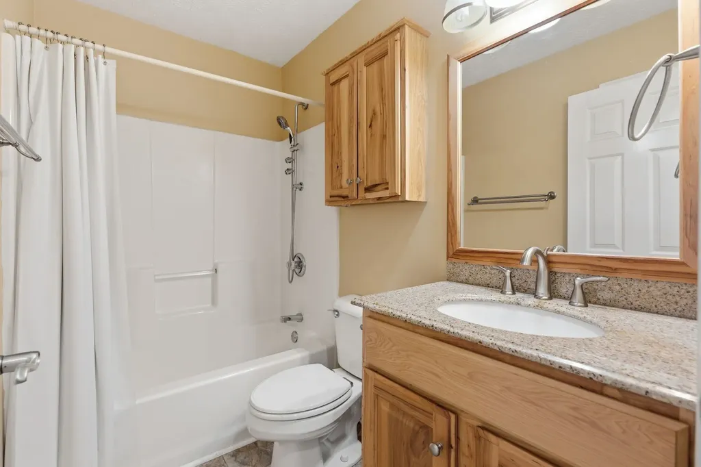 2014 Adonis Drive Murfreesboro TN 37128