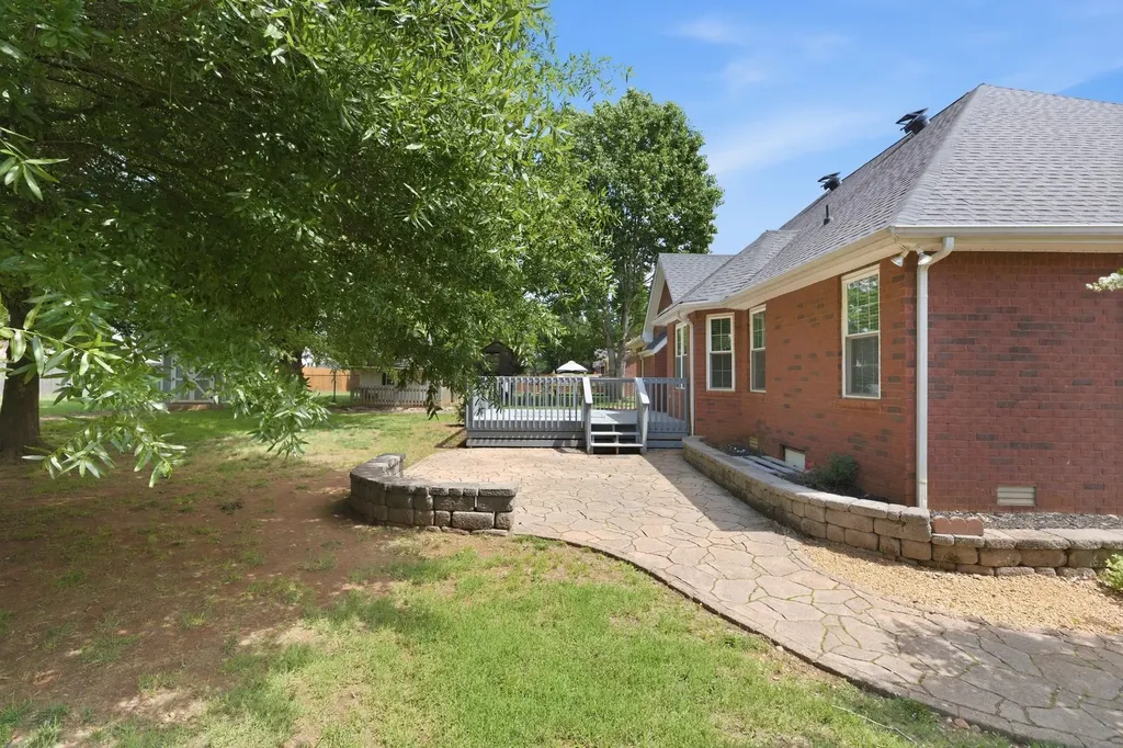 2014 Adonis Drive Murfreesboro TN 37128