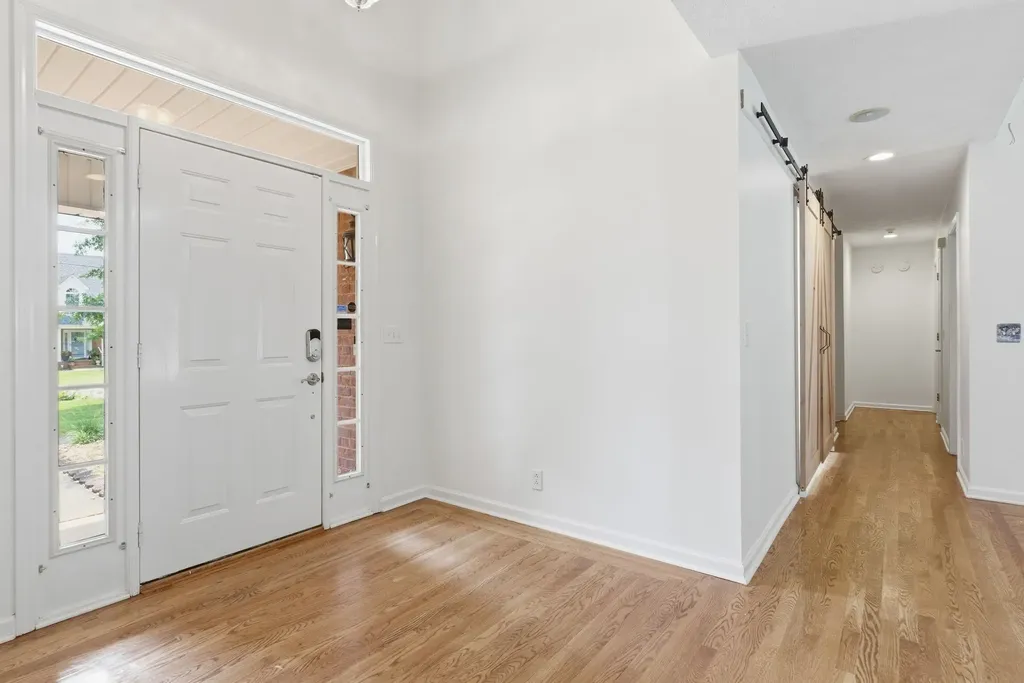 2014 Adonis Drive Murfreesboro TN 37128