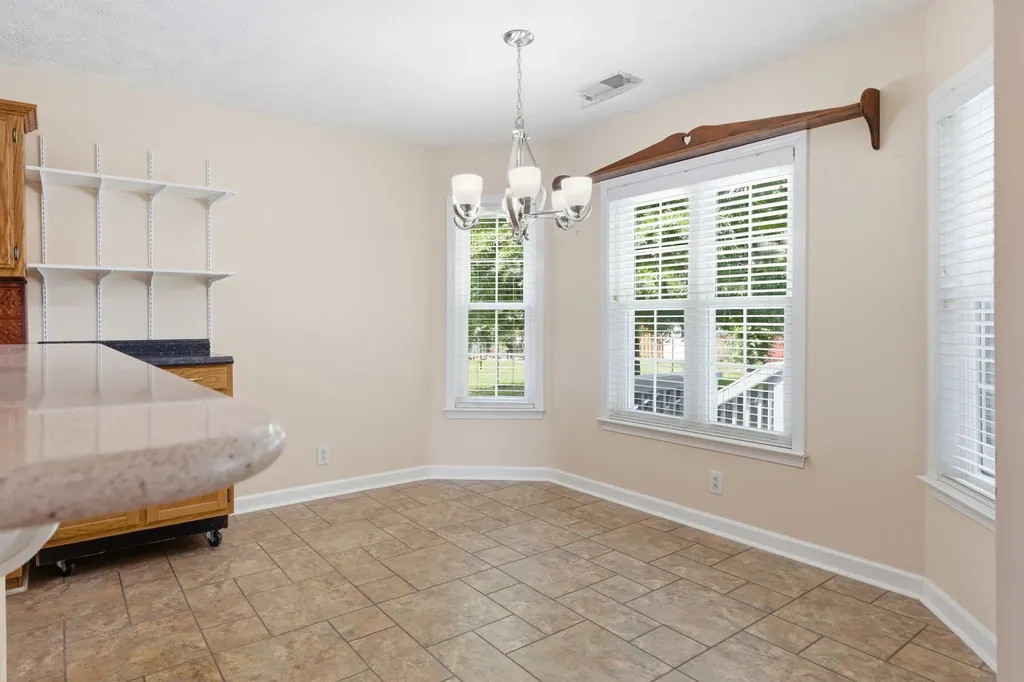 2014 Adonis Drive Murfreesboro TN 37128