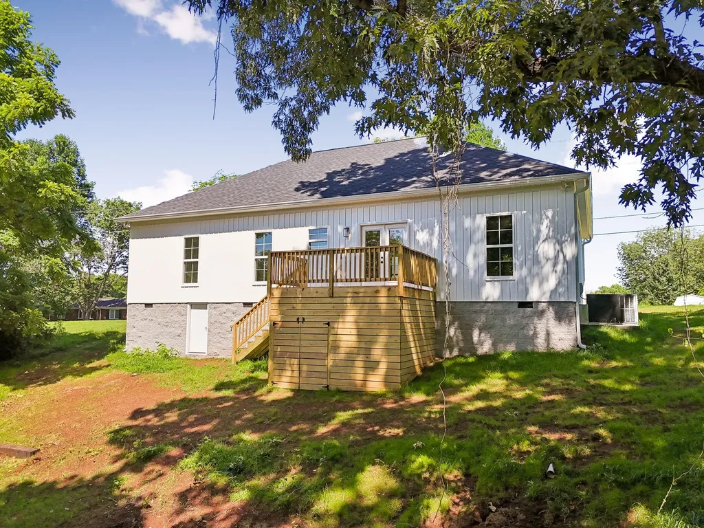 112 Rogers Avenue Winchester TN 37398