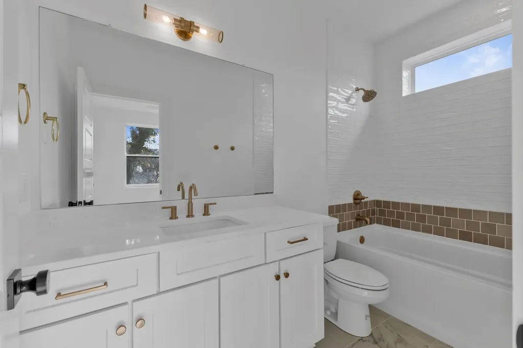 5701A Maudina Avenue Nashville TN 37209