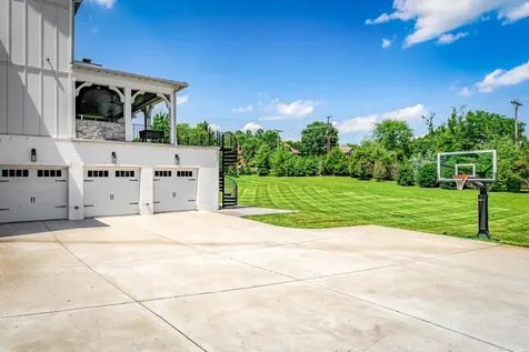 504 Doubleday Lane Brentwood TN 37027