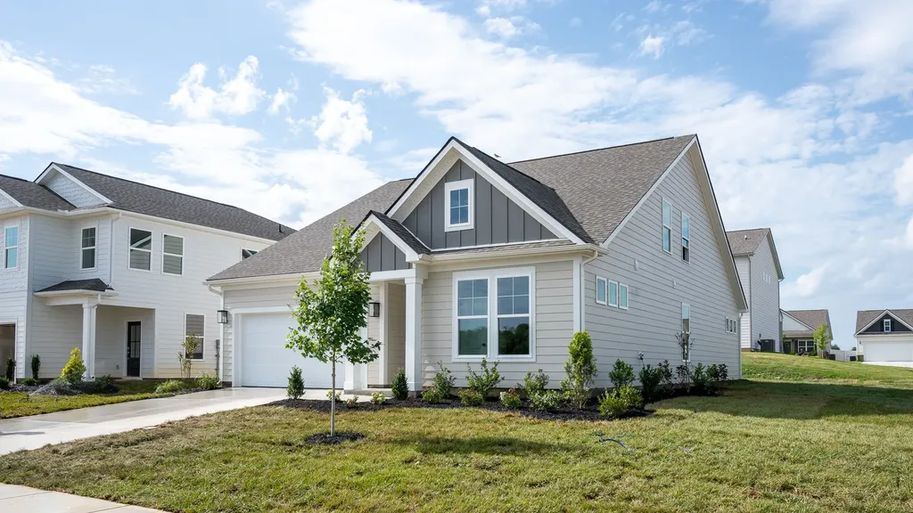 100 Ridgewood Drive Shelbyville TN 37160
