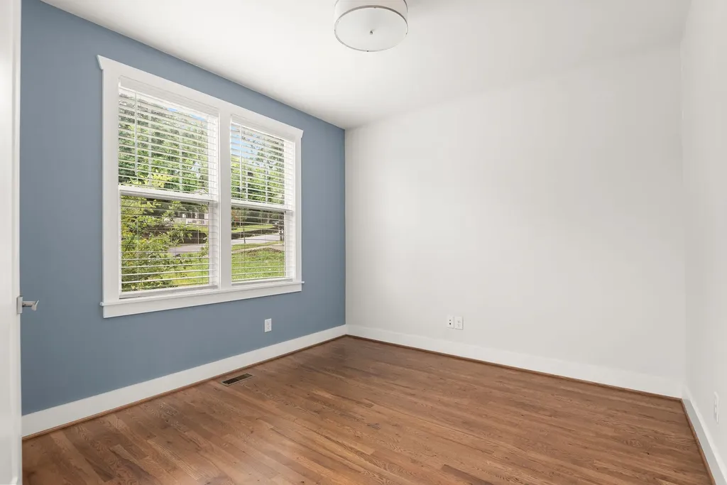 1702A Simpkins Street Nashville TN 37208