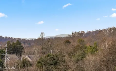 1230 Peake Lane Knoxville TN 37922