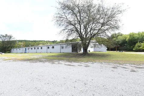 153 Kemmer Road Spring City TN 37381