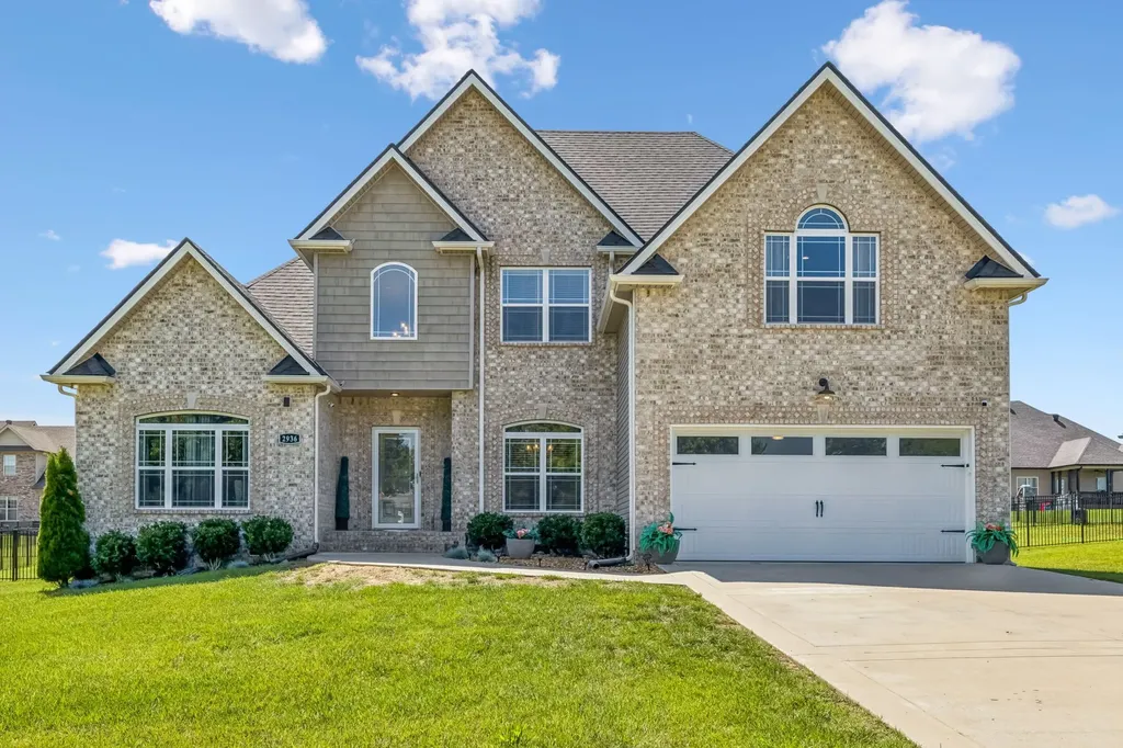 2936 Kirkwood Road Clarksville TN 37043