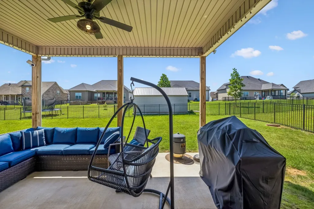 2936 Kirkwood Road Clarksville TN 37043