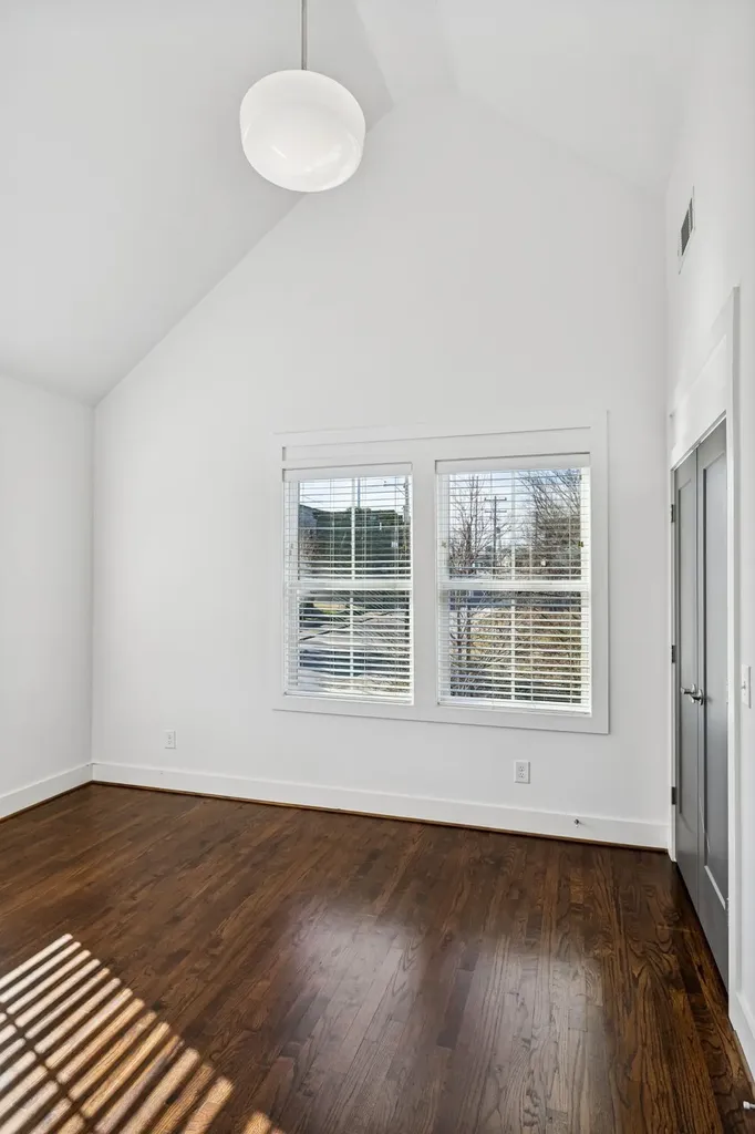 1 Claiborne Street Nashville TN 37210