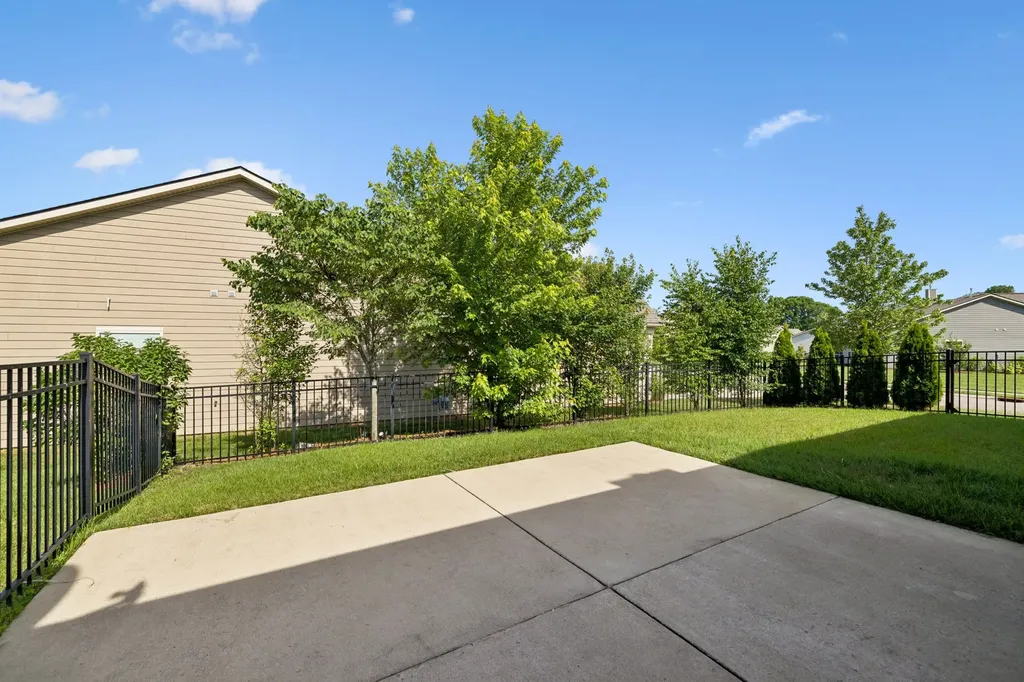 2212 Henderson Drive Spring Hill TN 37174