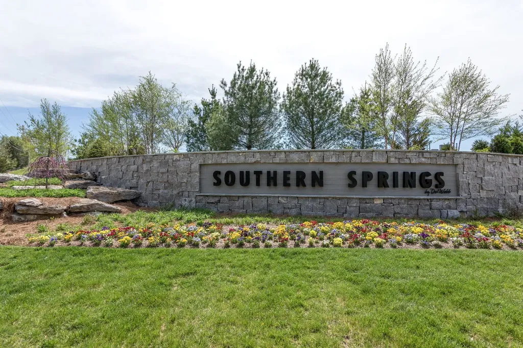 2212 Henderson Drive Spring Hill TN 37174