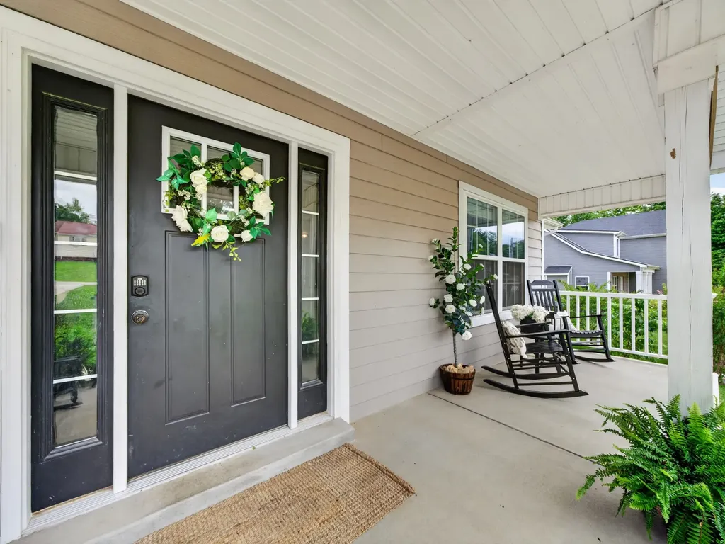 518 Poplar Bend Drive Dickson TN 37055