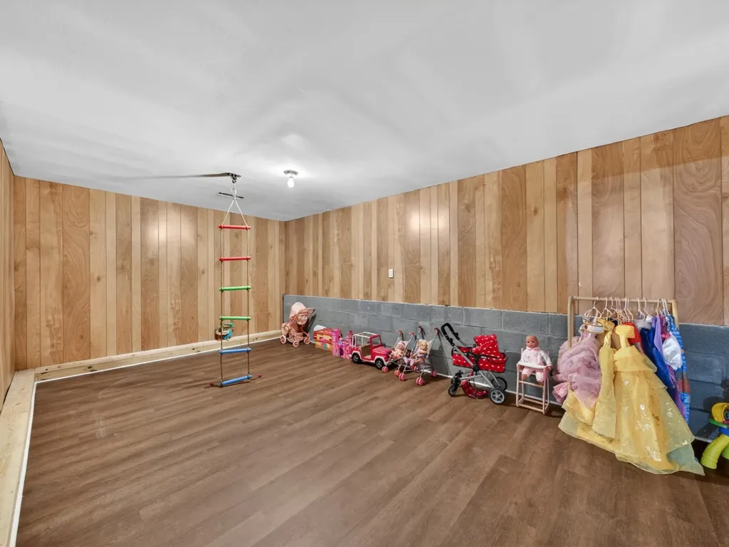 518 Poplar Bend Drive Dickson TN 37055