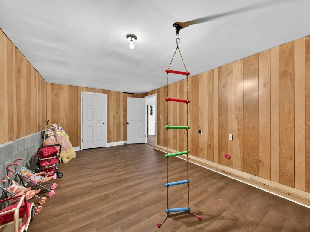 518 Poplar Bend Drive Dickson TN 37055