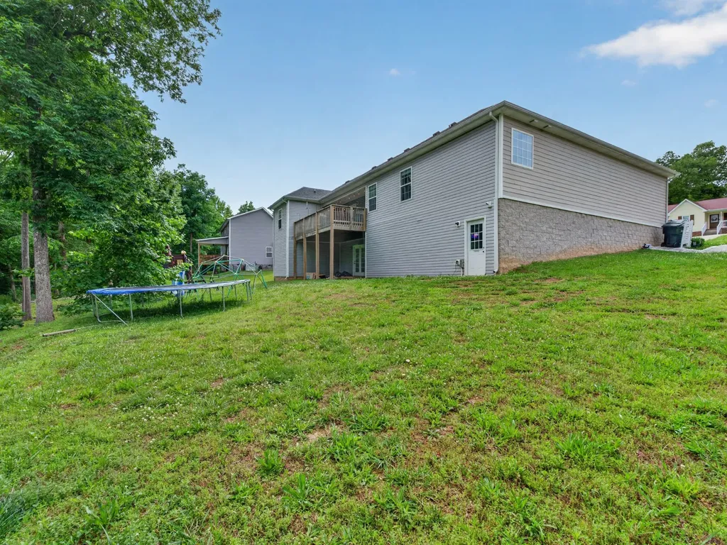 518 Poplar Bend Drive Dickson TN 37055