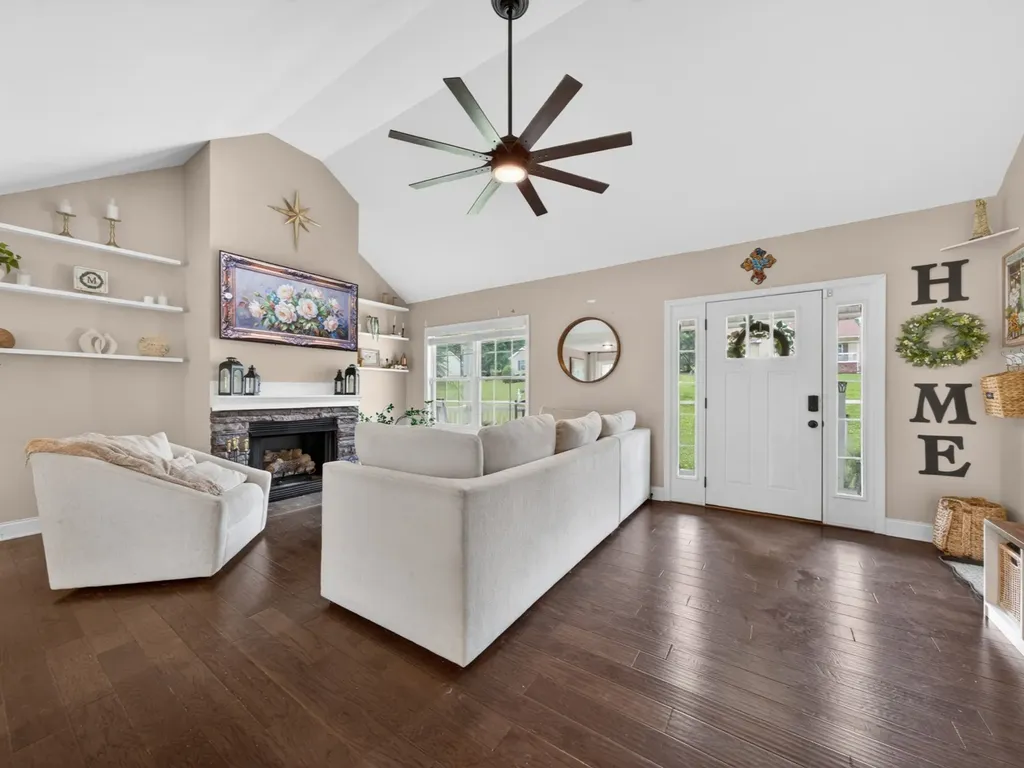 518 Poplar Bend Drive Dickson TN 37055