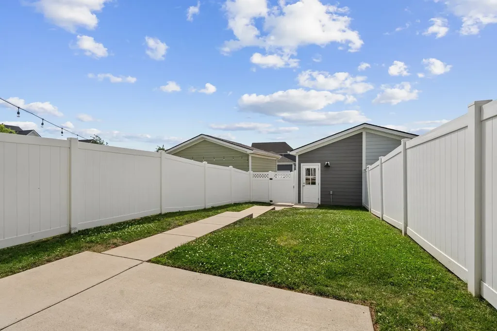 1032 Carraway Lane Spring Hill TN 37174