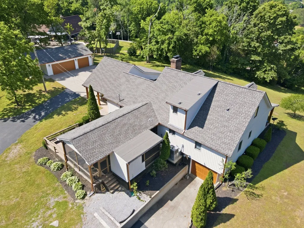 881 Mount Olivet Road Columbia TN 38401