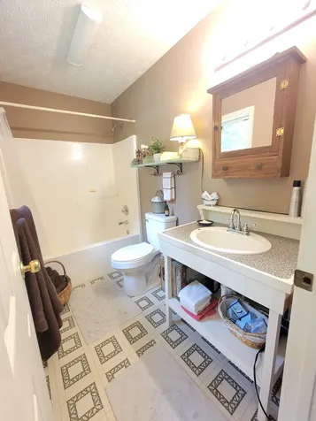 1089 Jim Clark Road Erin TN 37061
