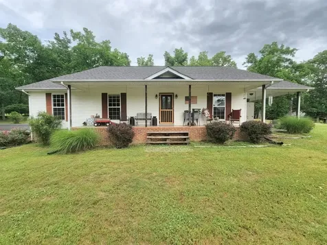 1089 Jim Clark Road Erin TN 37061