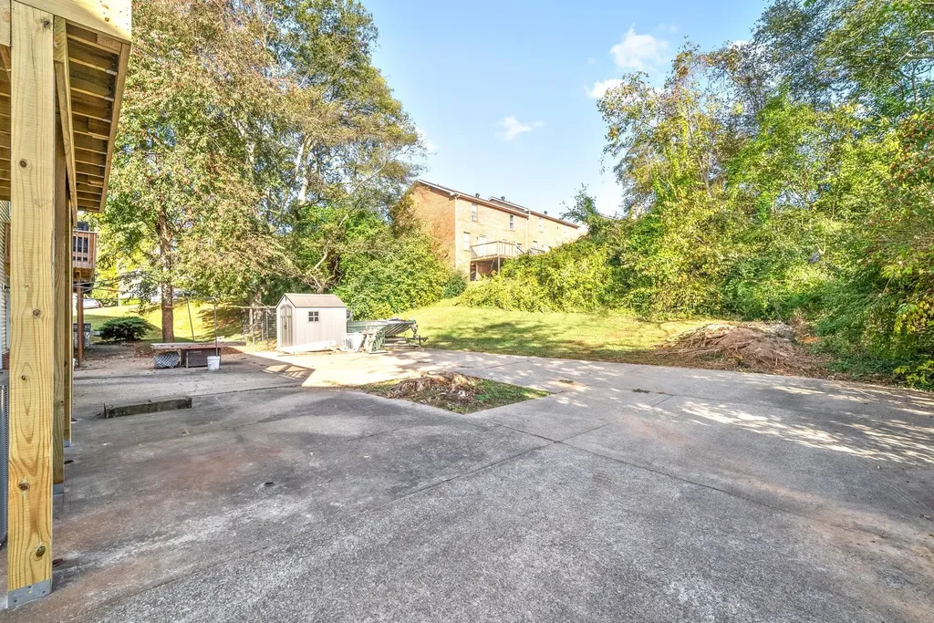 1647 Baltimore Drive Clarksville TN 37043