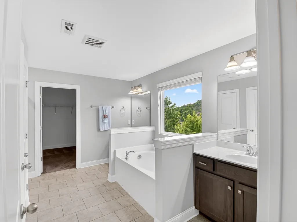 1608 Alayna Drive Nashville TN 37221