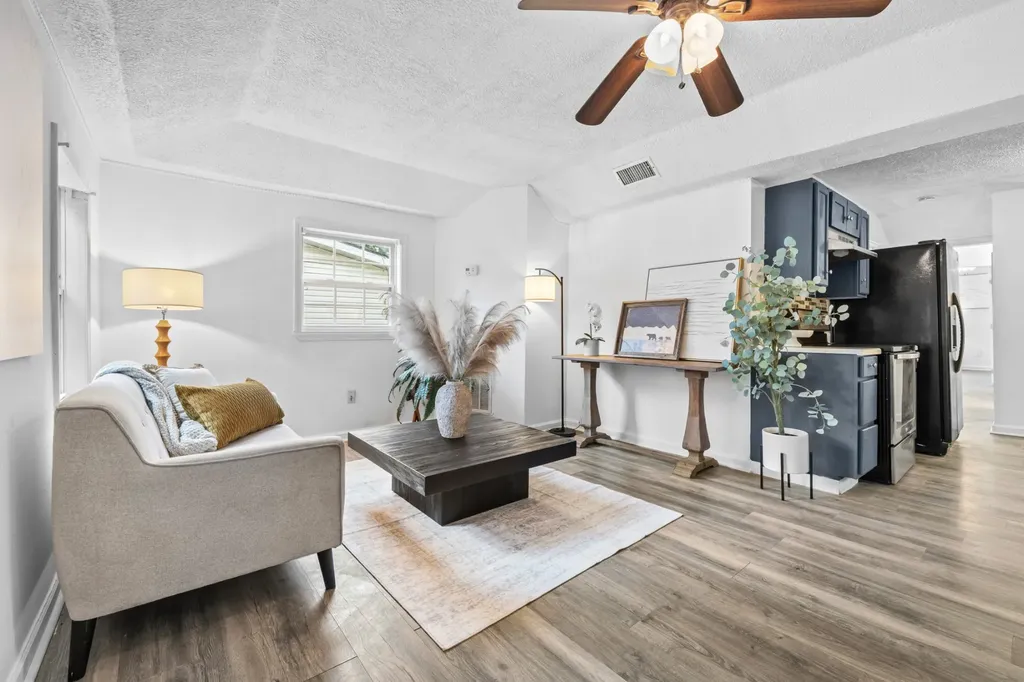 883 Carter Street Nashville TN 37206