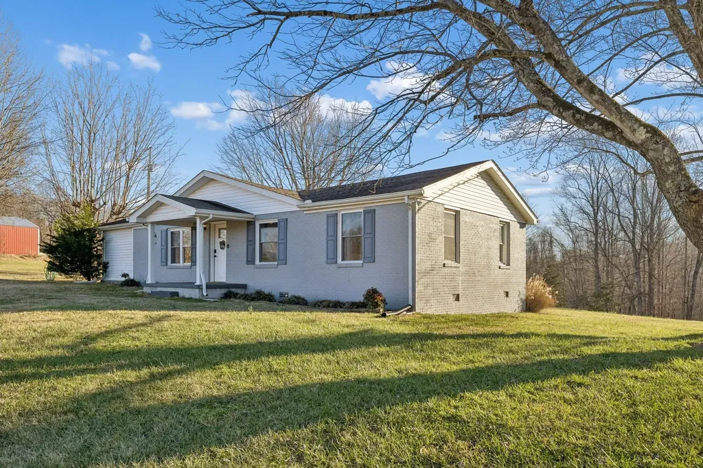 411 Purtle Road Lafayette TN 37083