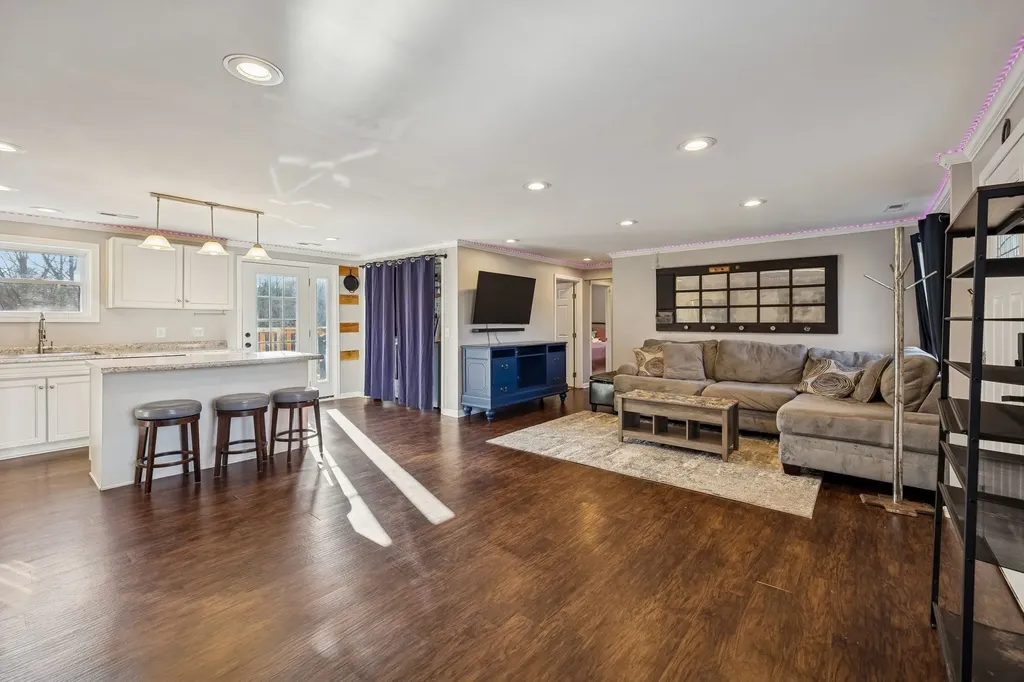 411 Purtle Road Lafayette TN 37083