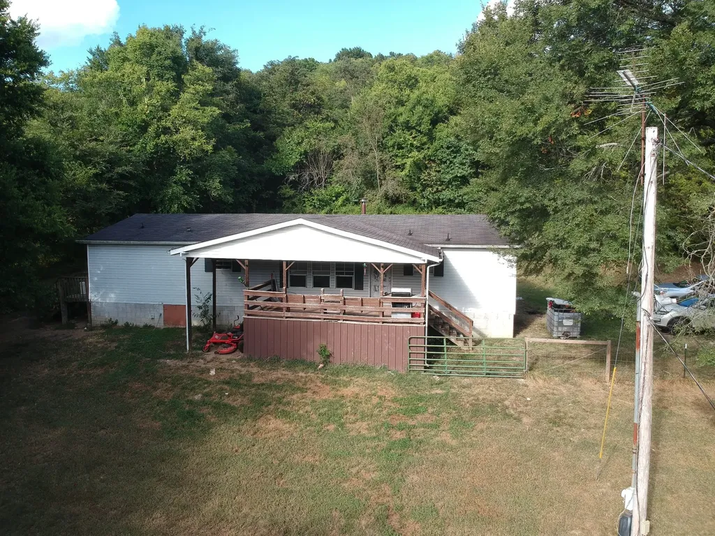 225 Opossum Hollow Road Watertown TN 37184