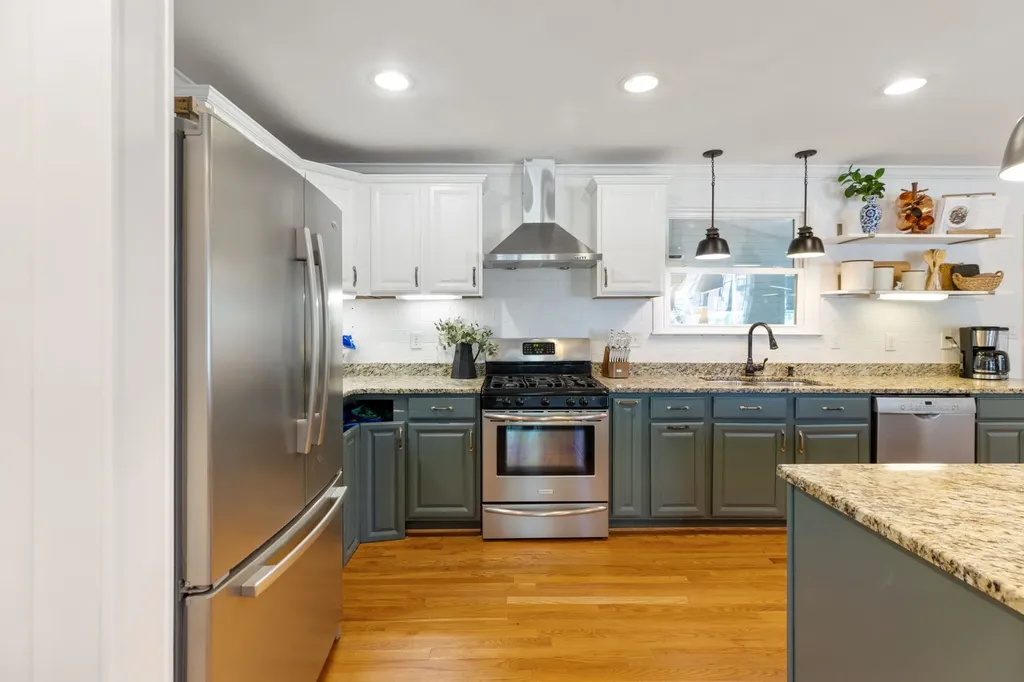 204 Woods Circle Columbia TN 38401