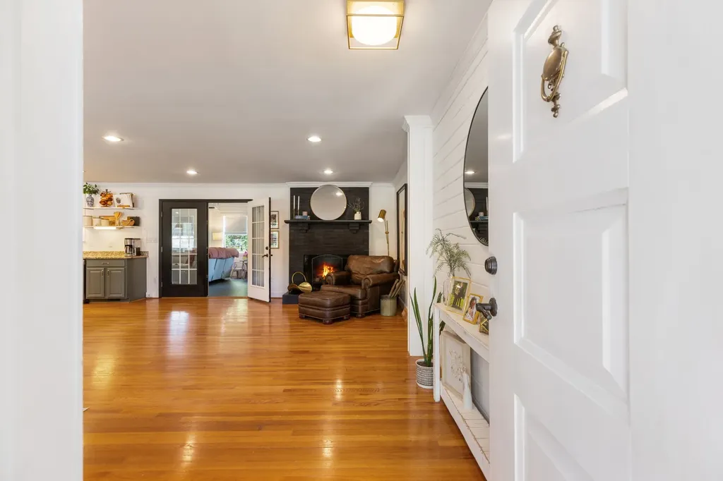 204 Woods Circle Columbia TN 38401
