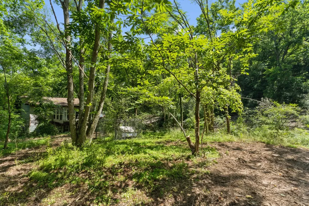 8797 Highway 100 Nashville TN 37221
