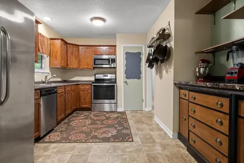 8462 Cross Timbers Circle Hixson TN 37343