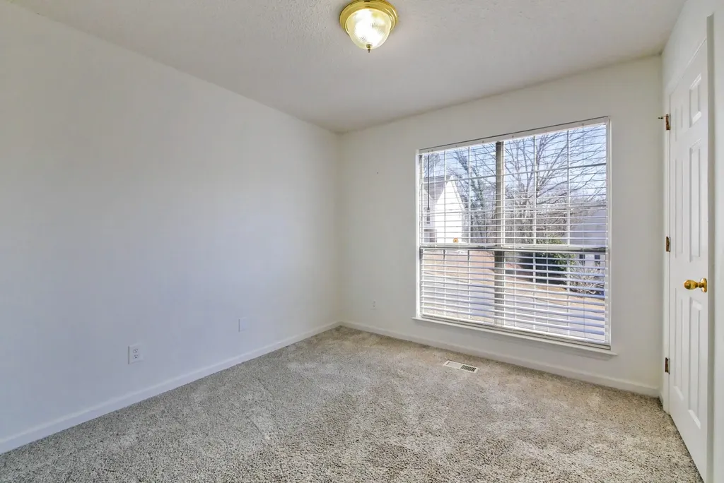 5343 Satelite Court Ooltewah TN 37363