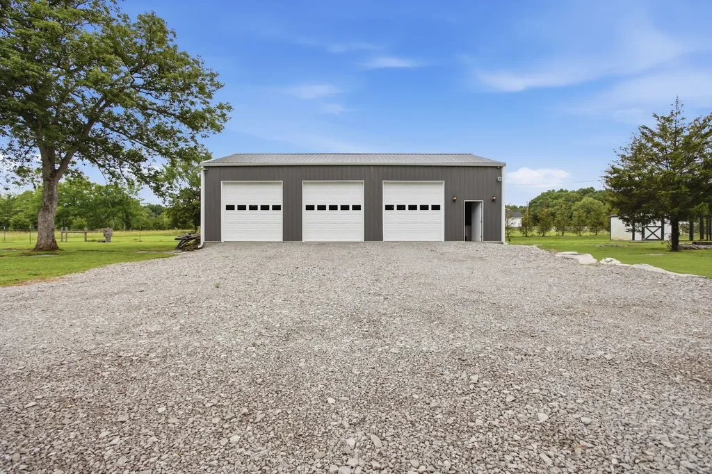 3760 Mealer Road Chapel Hill TN 37034