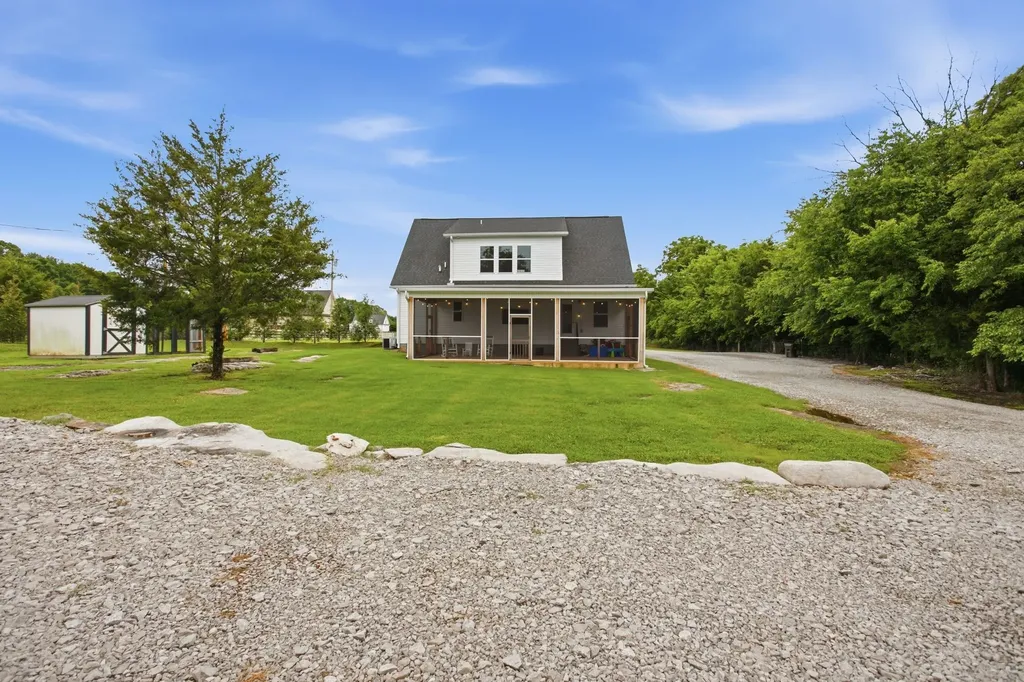 3760 Mealer Road Chapel Hill TN 37034
