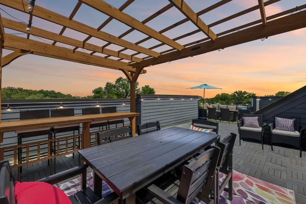 2003 Beech Avenue Nashville TN 37204