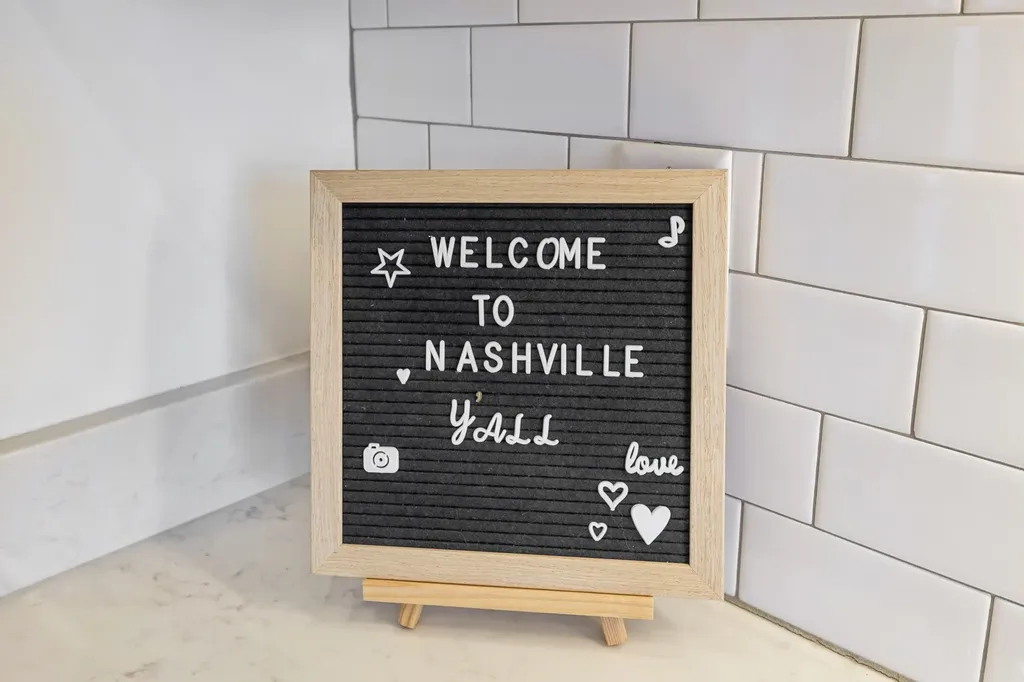 2003 Beech Avenue Nashville TN 37204
